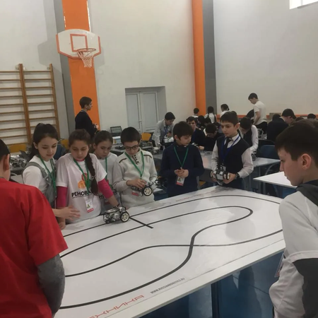 Воспитанники нашего Центра приняли участие в третьем региональном отборочном этапе Всероссийского робототехнического фестиваля «Робофест -2019»