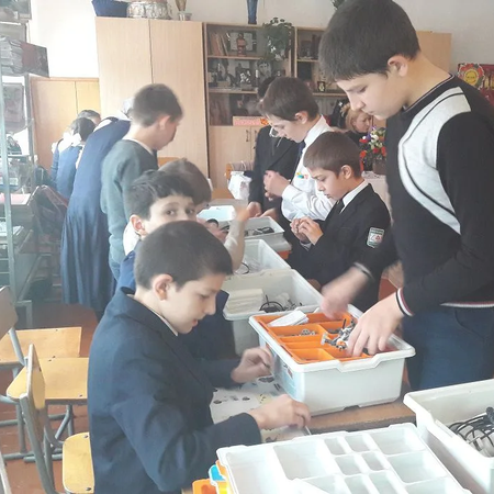 В творческом объединении «Робототехника» прошло открытое занятие