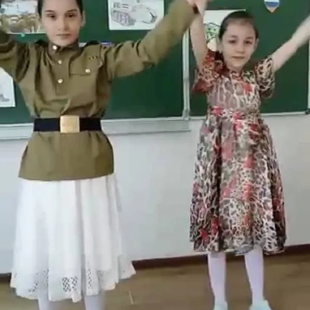 В творческих объединениях Центра прошли мероприятия, беседы, конкурсы, посвящённые великому для каждого россиянина празднику - Дню Победы